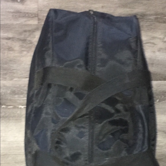 Embroider Calvin Klein black duffel bag - Picture 2 of 6